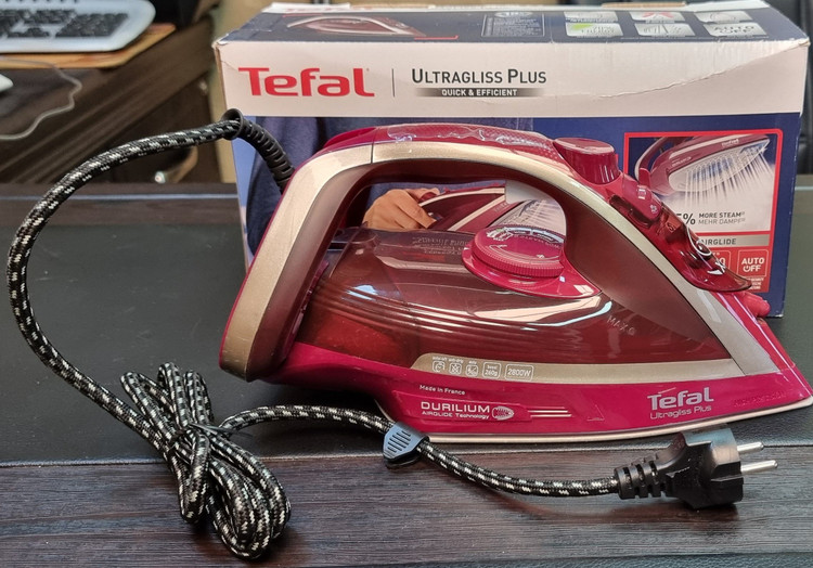 اتو بخار تفال FV 6820